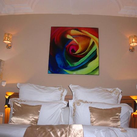 Gold Hotel Bafang Luaran gambar