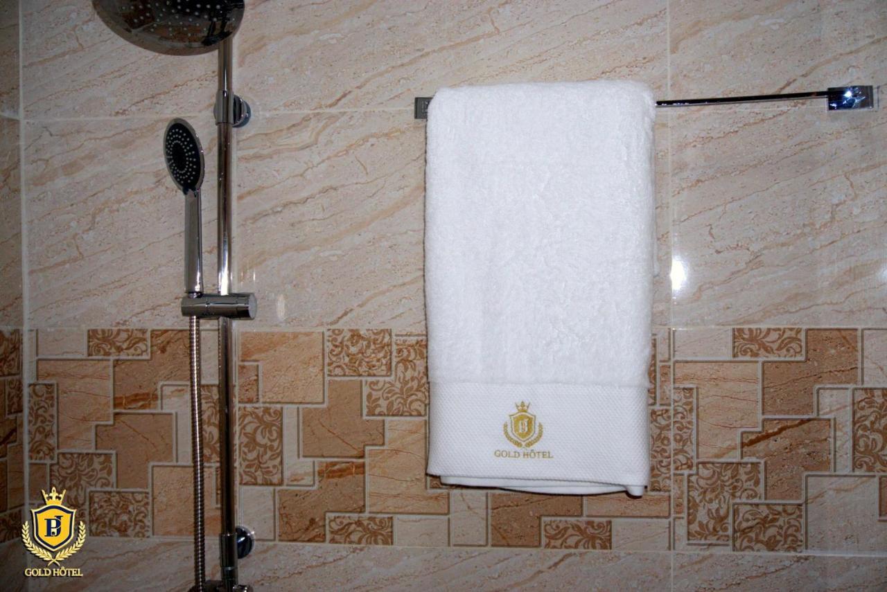 Gold Hotel Bafang Luaran gambar